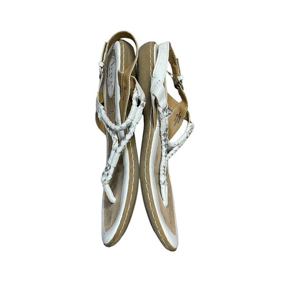 B.O.C. Born Concept Sandals Size 8M White Leather C89701 Thong Strap‎ - Picture 6 of 9